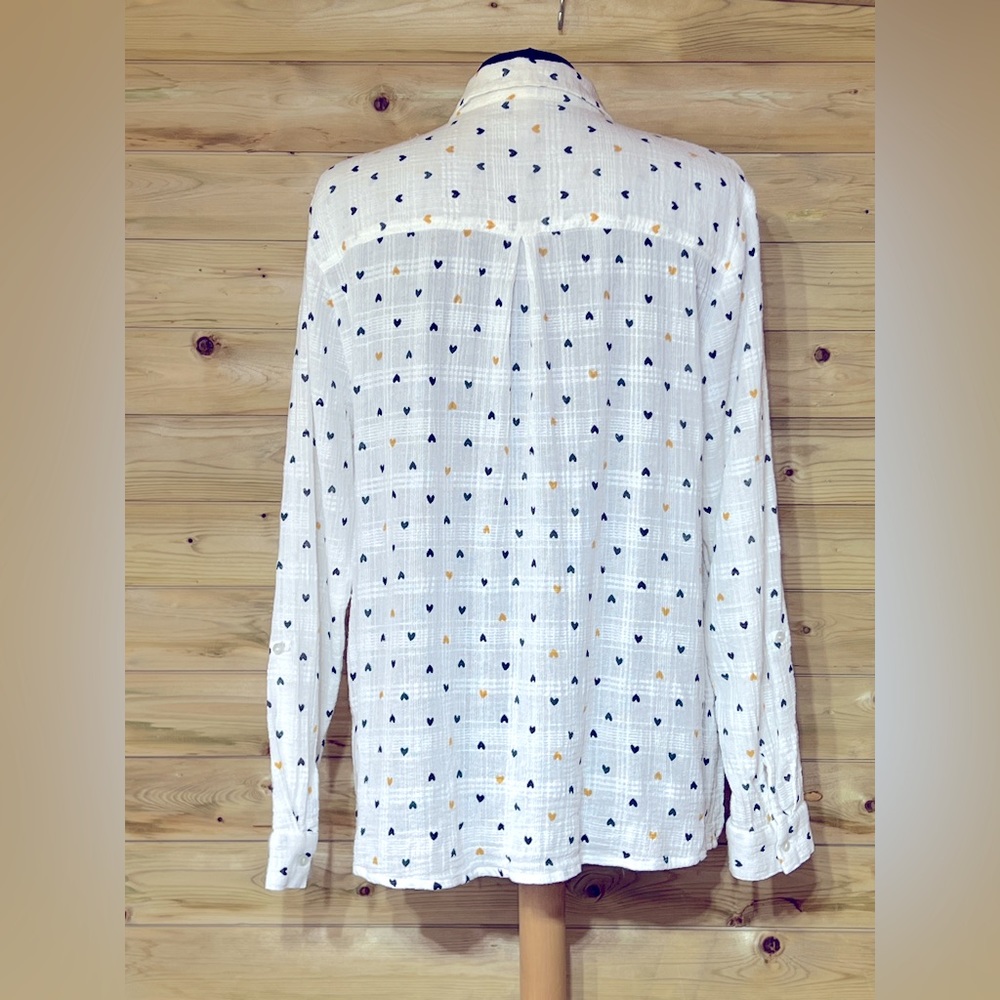 M&CO Heart Print Blouse - Picture 2 of 12